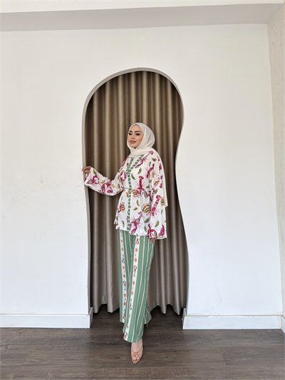 Akal desenli takım - Yeşil