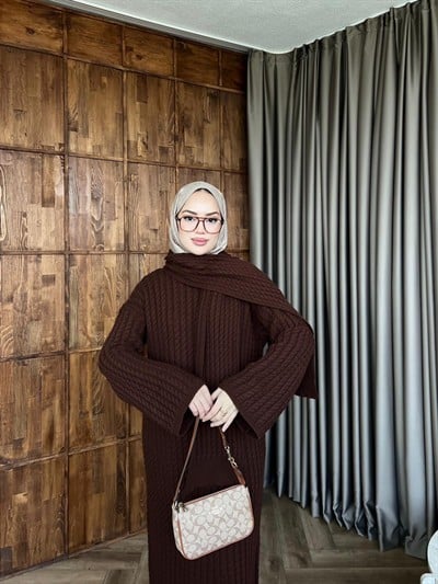 Atkılı Triko Elbise - Acı Kahve