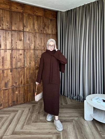 Atkılı Triko Elbise - Acı Kahve