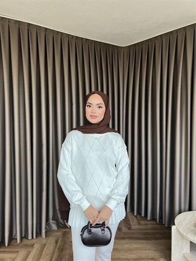 Baklava Desenli Taşlı Sweat - Beyaz