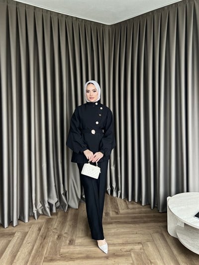 Besla Gold Düğmeli Takım - Siyah(ÖN SİPARİŞ)