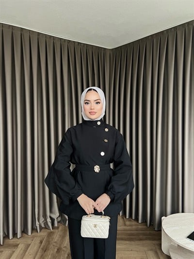 Besla Gold Düğmeli Takım - Siyah(ÖN SİPARİŞ)