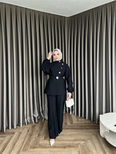 Besla Gold Düğmeli Takım - Siyah(ÖN SİPARİŞ)