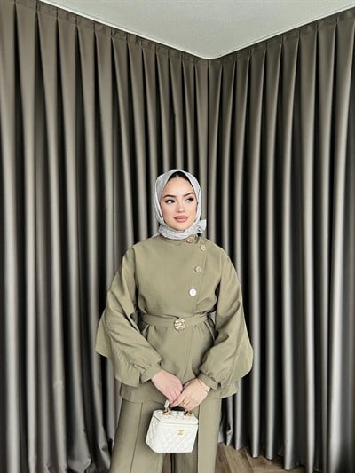 Besla Gold Düğmeli Takım - Yağ Yeşil(ÖN SİPARİŞ)