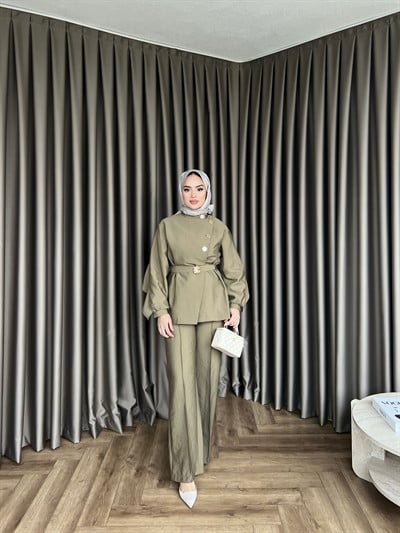 Besla Gold Düğmeli Takım - Yağ Yeşil(ÖN SİPARİŞ)