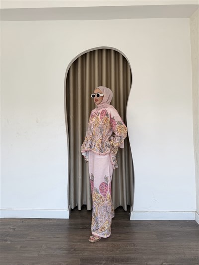 Çiçek Takım - Pembe
