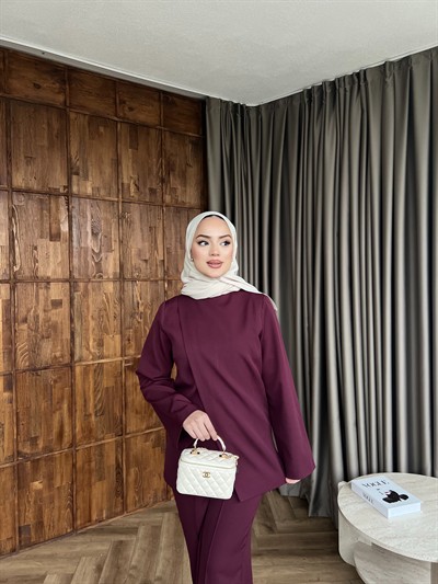 Çift Ön Detaylı Kemerli Takım- Bordo 