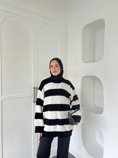 Çizgili Kazak - Siyah