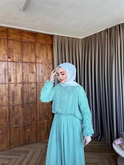 Danla Düğmeli Takım - Çağla