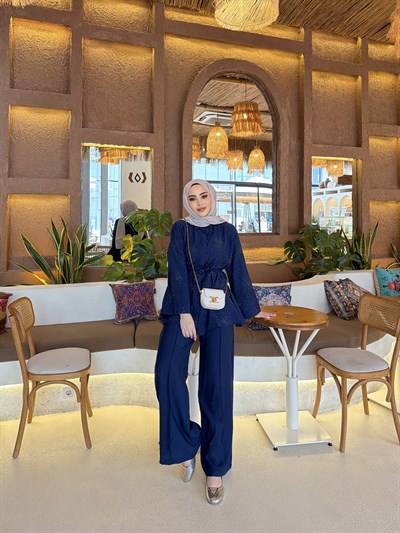 Derma Taşlı Takım - Laci