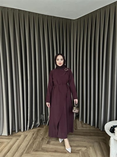 Desli Broşlu Elbise - Bordo
