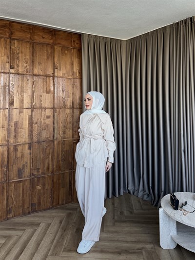 Dilek Asimetrik Takım - Krem