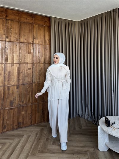 Dilek Asimetrik Takım - Krem