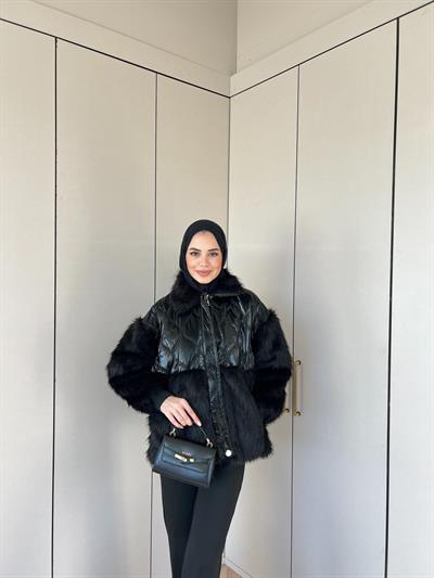 Dina Kürk Detaylı Mont Siyah