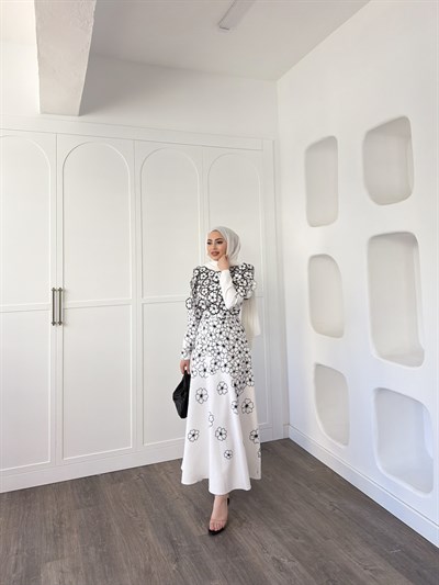 Elan Elbise - Beyaz