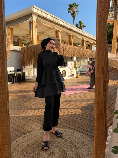 Elif Haşema-Siyah