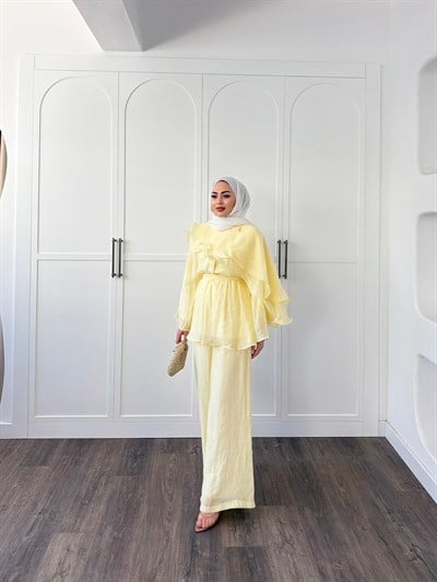 Ena Fırfır Detaylı Takım - Sarı