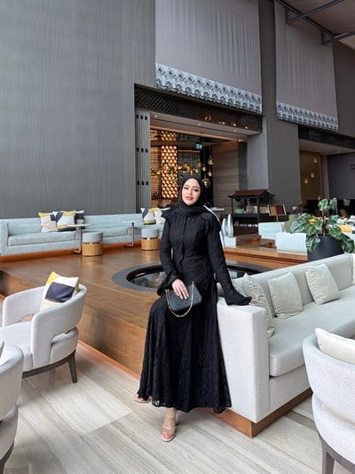 Epli Dantel Elbise- Siyah