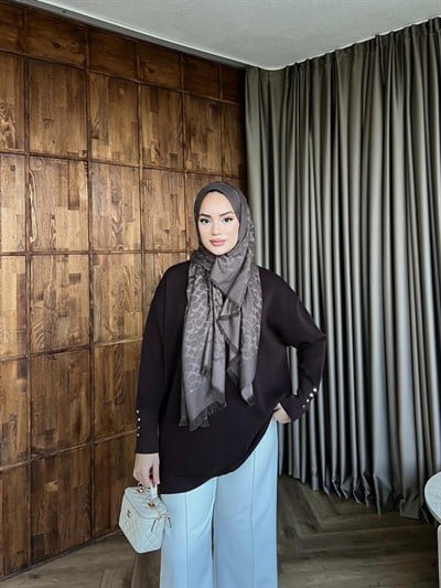 Eva Simli Kolu Düğmeli Triko Kazak Acı Kahve