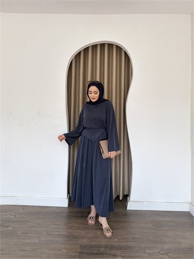 Güler Tensel Takım - Laci