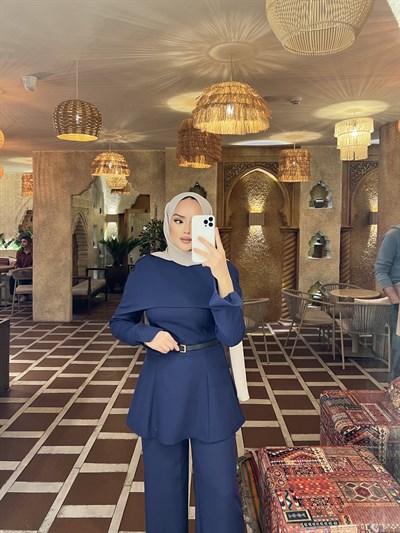 Hande Kemerli Takım - Laci