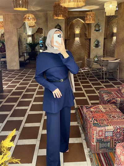 Hande Kemerli Takım - Laci