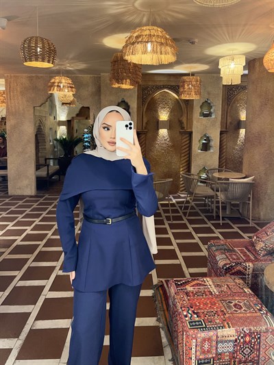 Hande Kemerli Takım - Laci