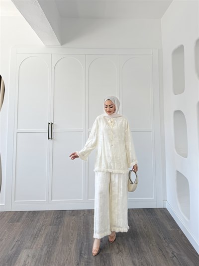 İzabel Takım - Krem