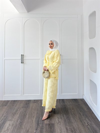 İzabel Takım - Sarı