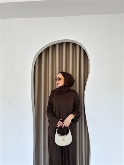 Kübra Takım - Kahve