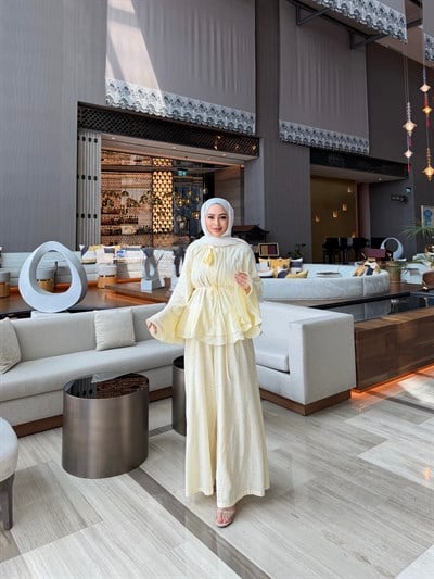 Lale Müslin Takım - Sarı