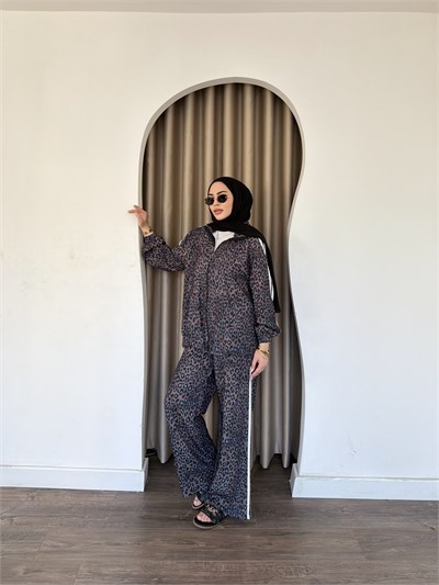 Leoparlı Eşofman Takım  (ÖNSİPARİŞ)