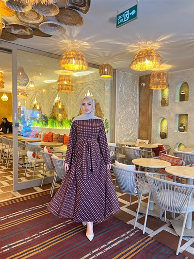 Merve Kemer Detaylı Elbise - Bordo