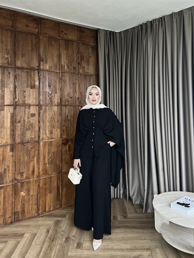 Merve önü Düğmeli Takım - Siyah