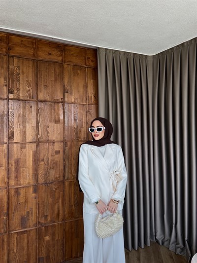 Meryem yan kemerli Takım - Krem