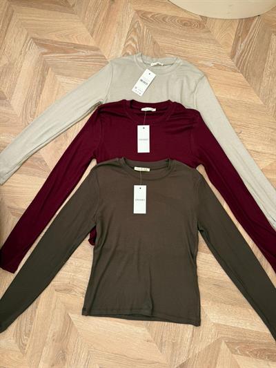 Muadil Düz Uzun Parmak Geçirmeli İçlik - Kahve