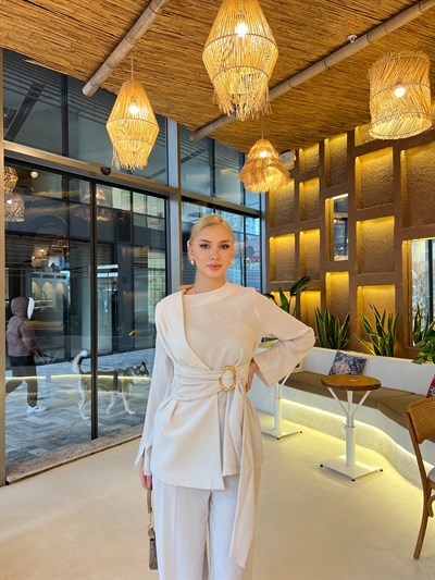 Nora Kemer Detaylı Takım - Ekru