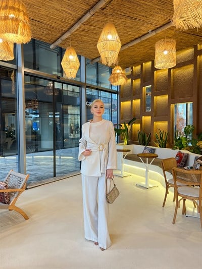 Nora Kemer Detaylı Takım - Ekru