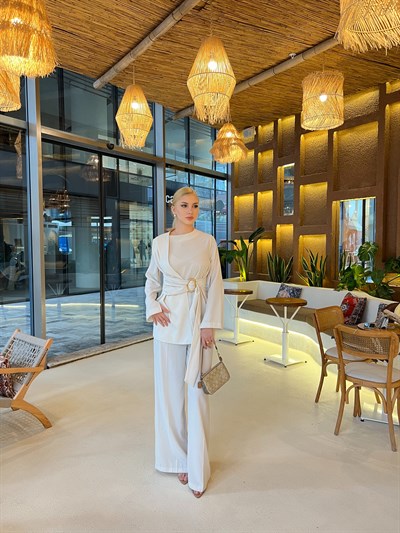 Nora Kemer Detaylı Takım - Ekru