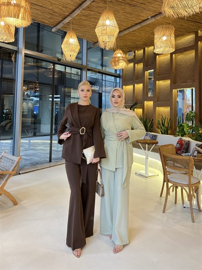 Nora Kemer Detaylı Takım - Kahve(ÖN SİPARİŞ )