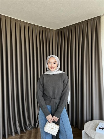 Ön Bağlamalı Triko Kazak Yeşil