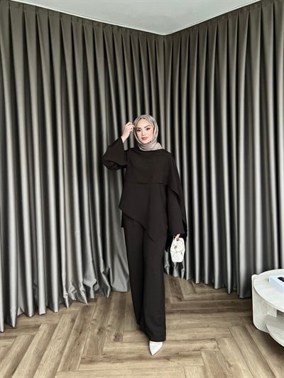 Pelerinli Pelin Takım - Kahve