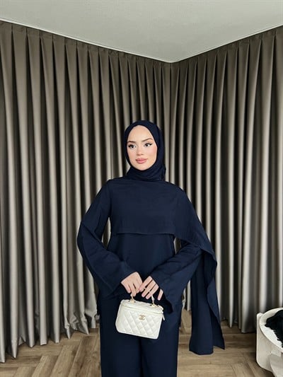 Pelerinli Pelin Takım - Laci