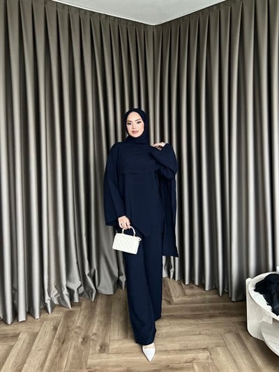 Pelerinli Pelin Takım - Laci