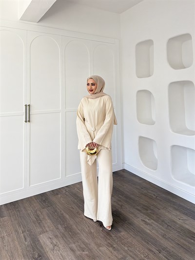 Pelin Broşlu Takım - Bej