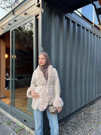 Pera Kürk Detaylı Hırka - Krem