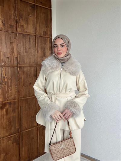 Pera Kürk Detaylı Takım - Ekru