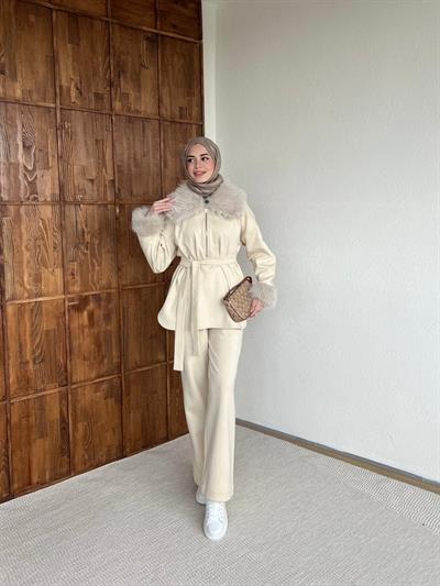 Pera Kürk Detaylı Takım - Ekru