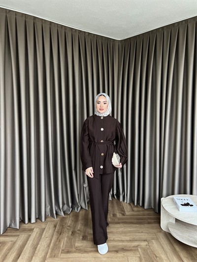 Rakkas Düğmeli Takım - Kahve(ÖN SİPARİŞ)