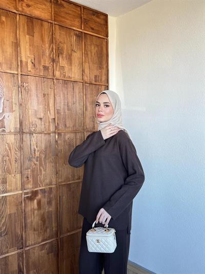 Sevli Pantonlu Takım Kahverengi